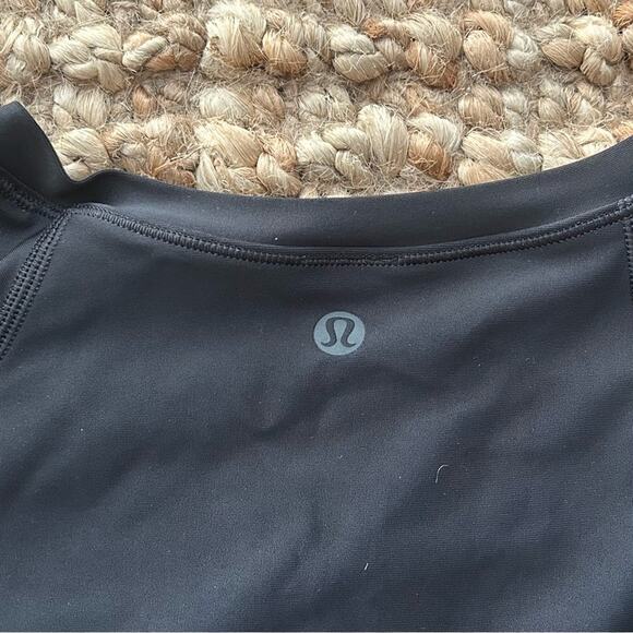 Lululemon Sunaway Runaway black long sleeve UPF 45+sun protection shirt, size 8 - Picture 6 of 7